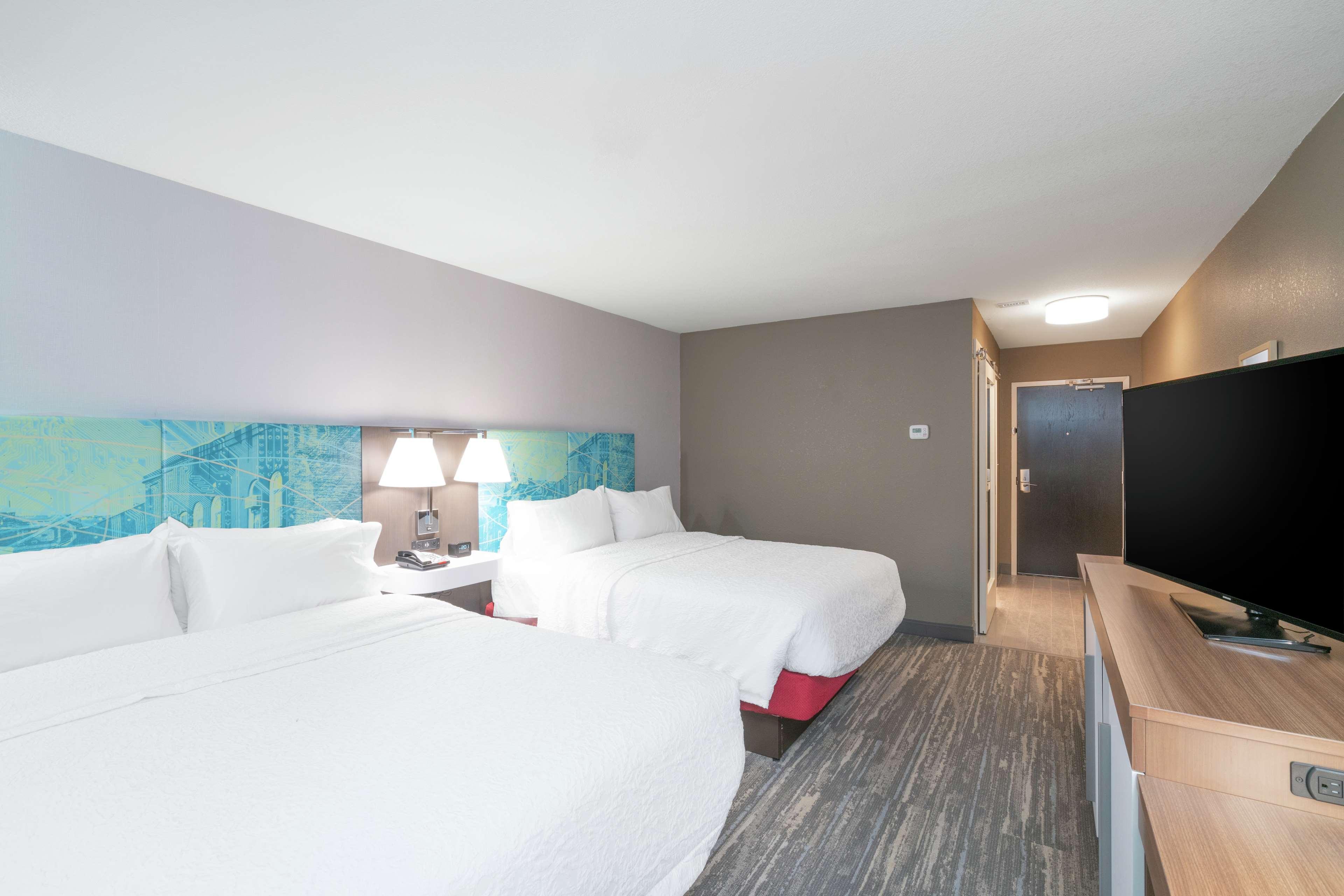 Hampton Inn Weston, Wv Bagian luar foto