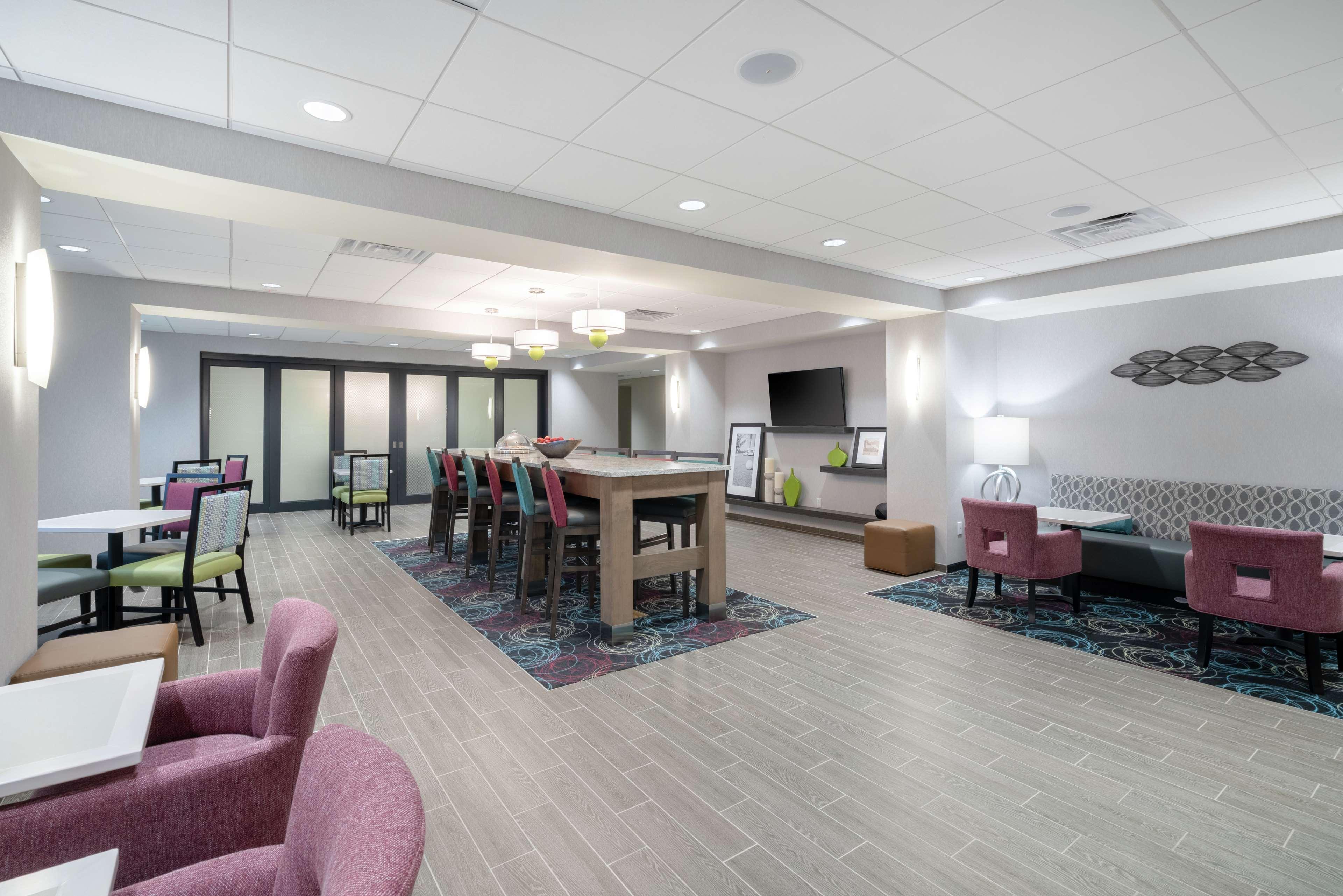 Hampton Inn Weston, Wv Bagian luar foto