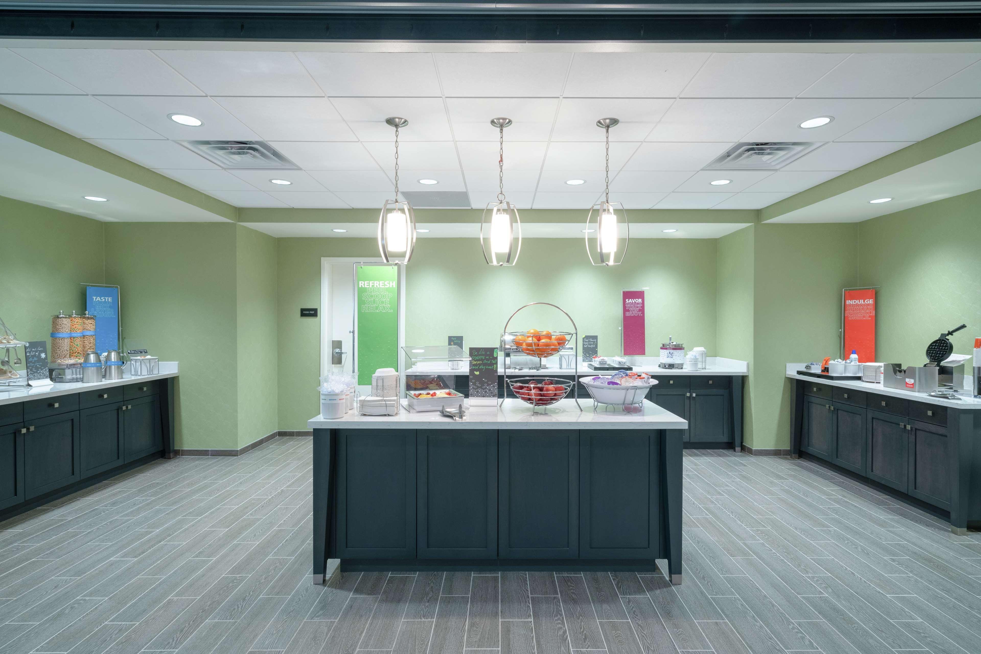 Hampton Inn Weston, Wv Bagian luar foto