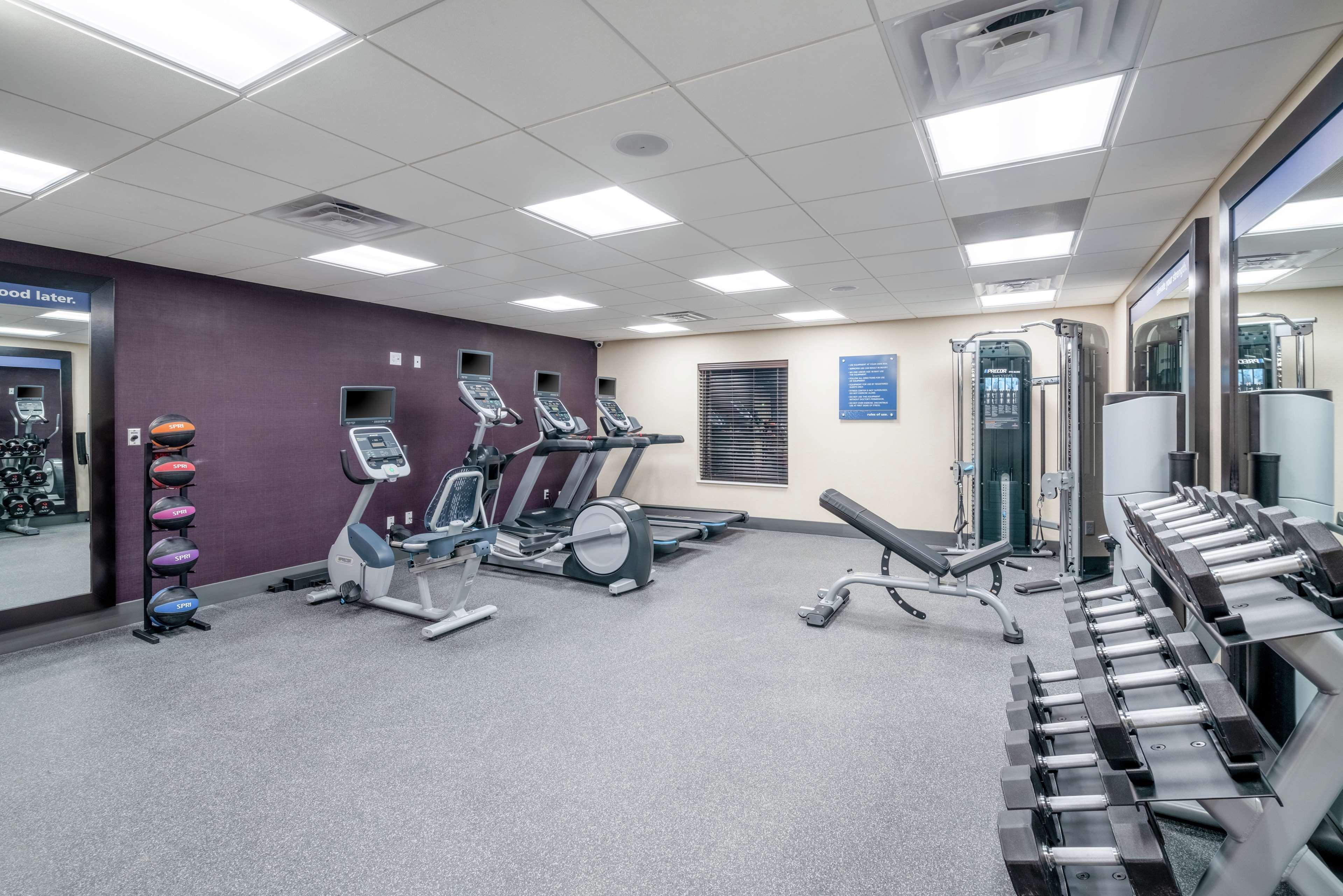 Hampton Inn Weston, Wv Bagian luar foto