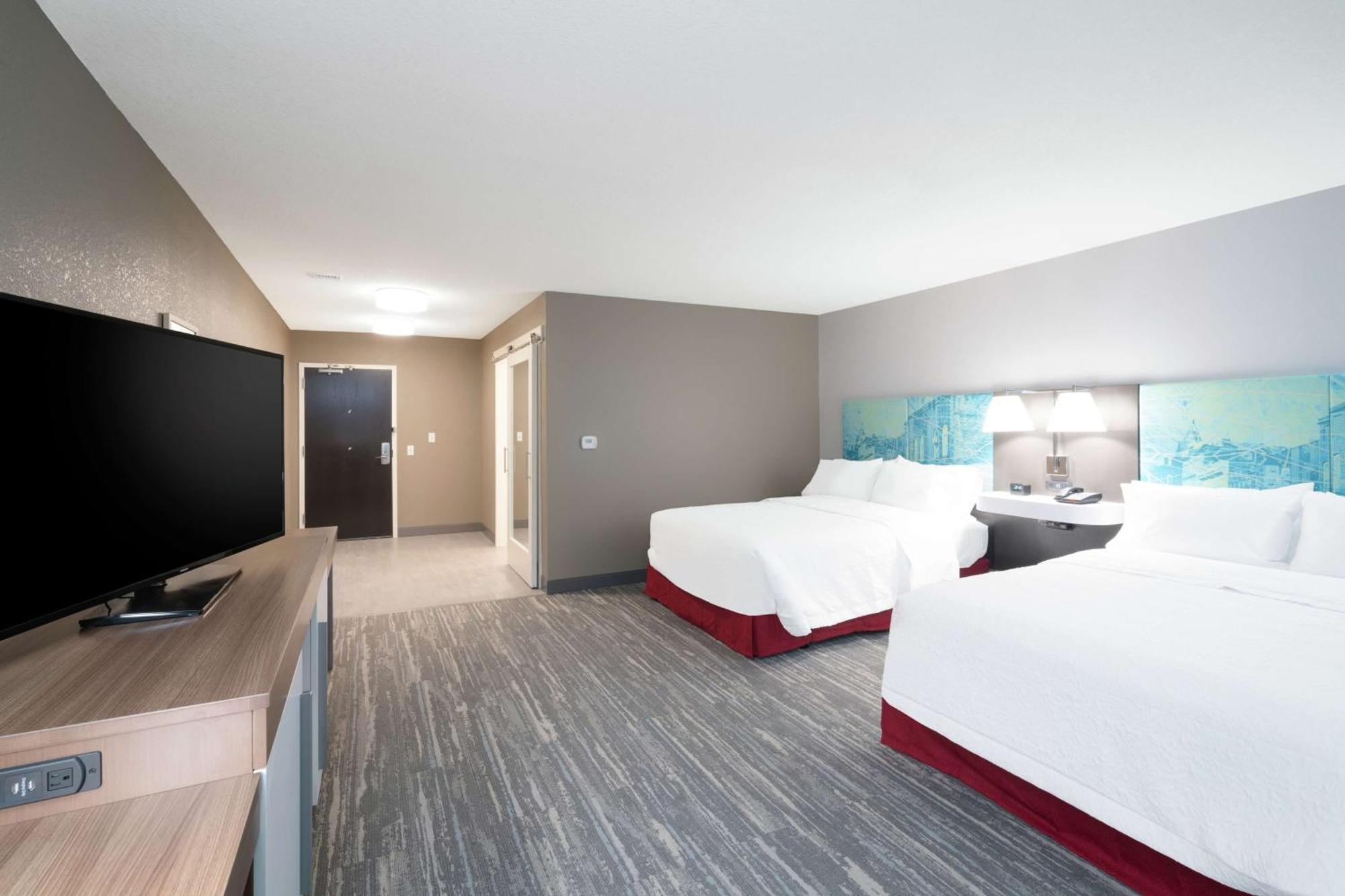 Hampton Inn Weston, Wv Bagian luar foto