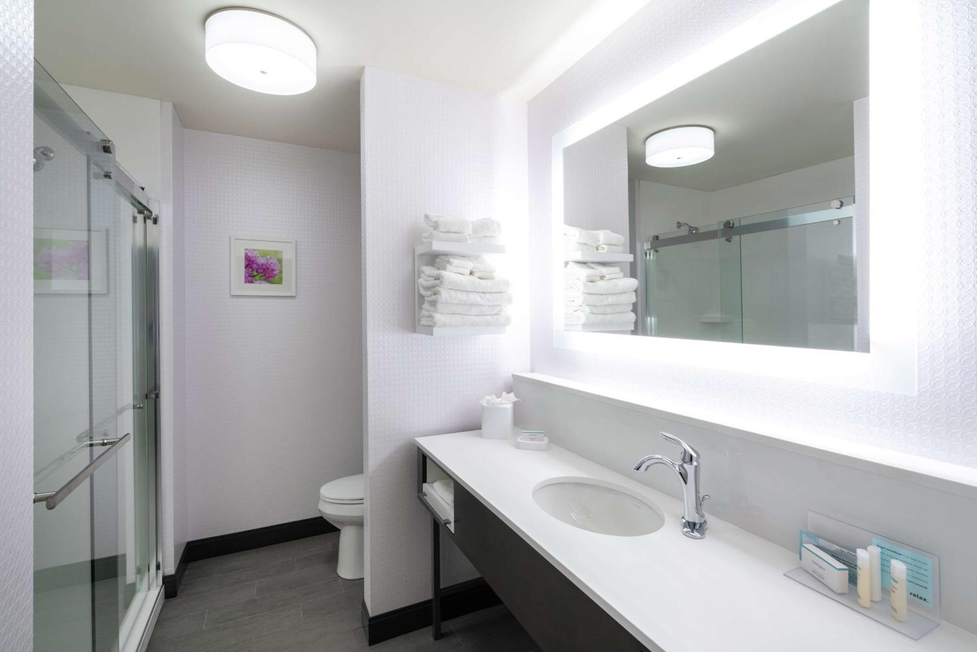 Hampton Inn Weston, Wv Bagian luar foto